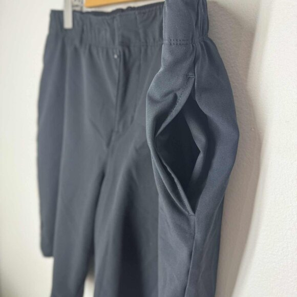 Under Armour Men's Shorts Pockets Black Size 10 - Picture 5 of 8